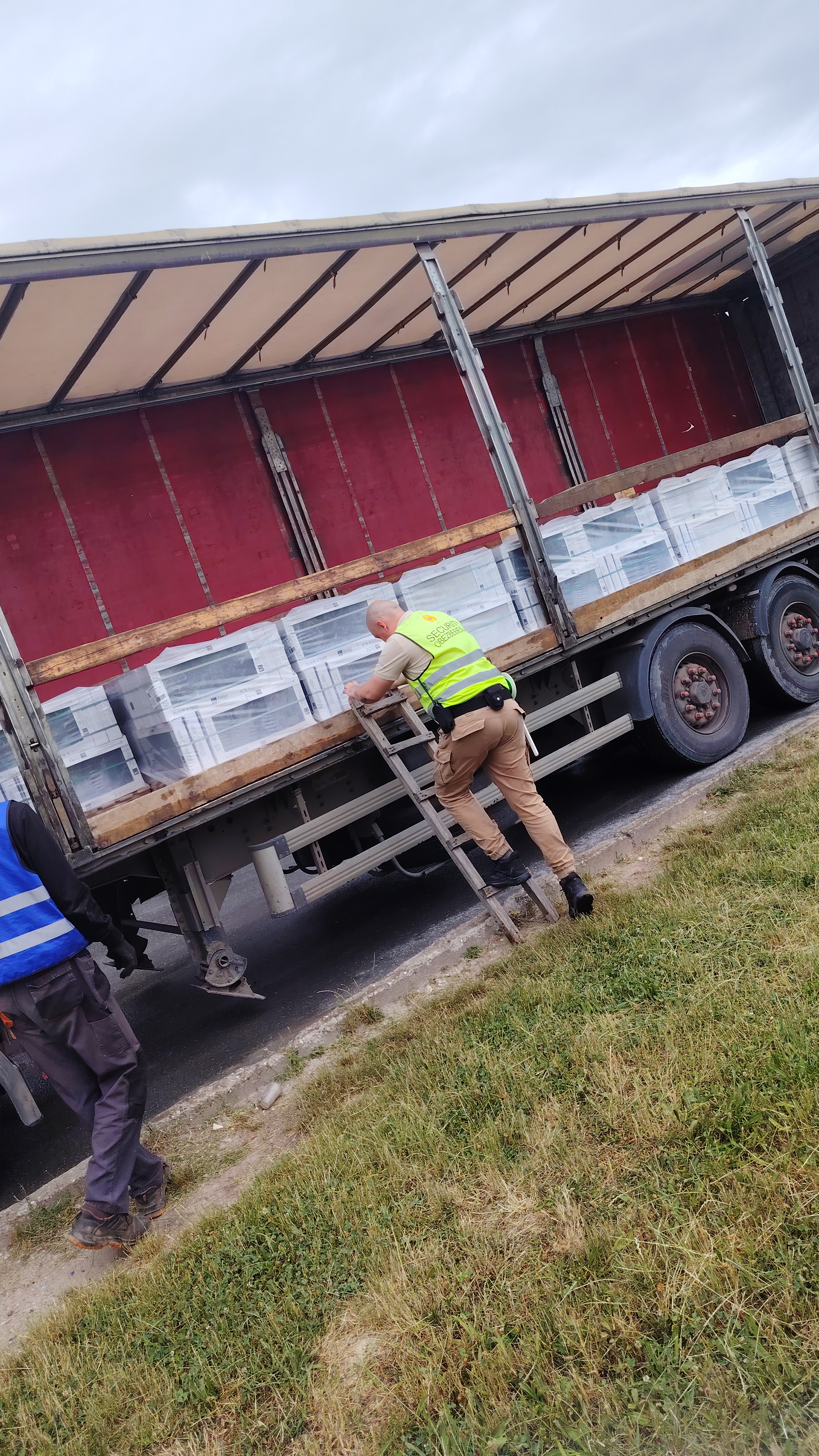 Noćna patrola privatnog obezbeđenja